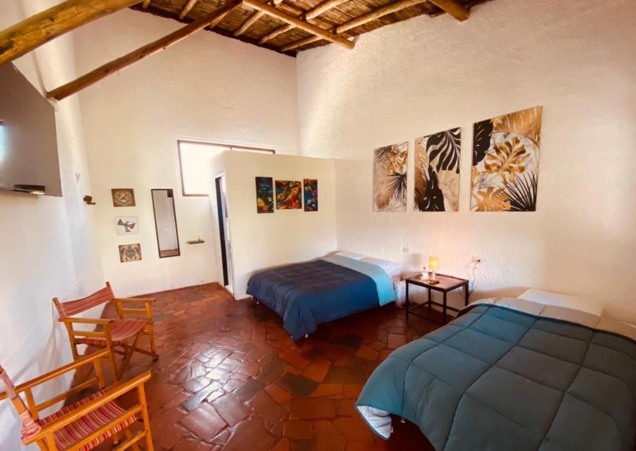 Club Aviva Guatavita - Hostel - Restaurante, Disco & Bar Eksteriør bilde