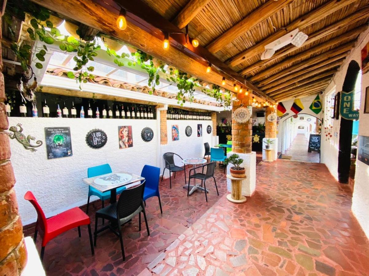 Club Aviva Guatavita - Hostel - Restaurante, Disco & Bar Eksteriør bilde